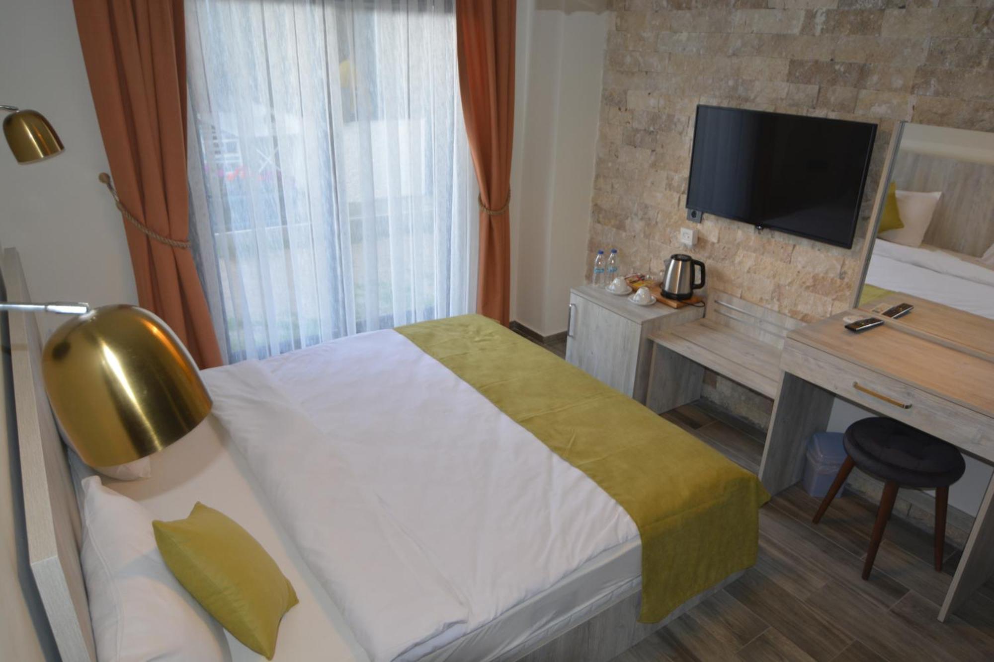 Talles Comfort Boutique Hotel - Alacati - Adult Only Екстер'єр фото