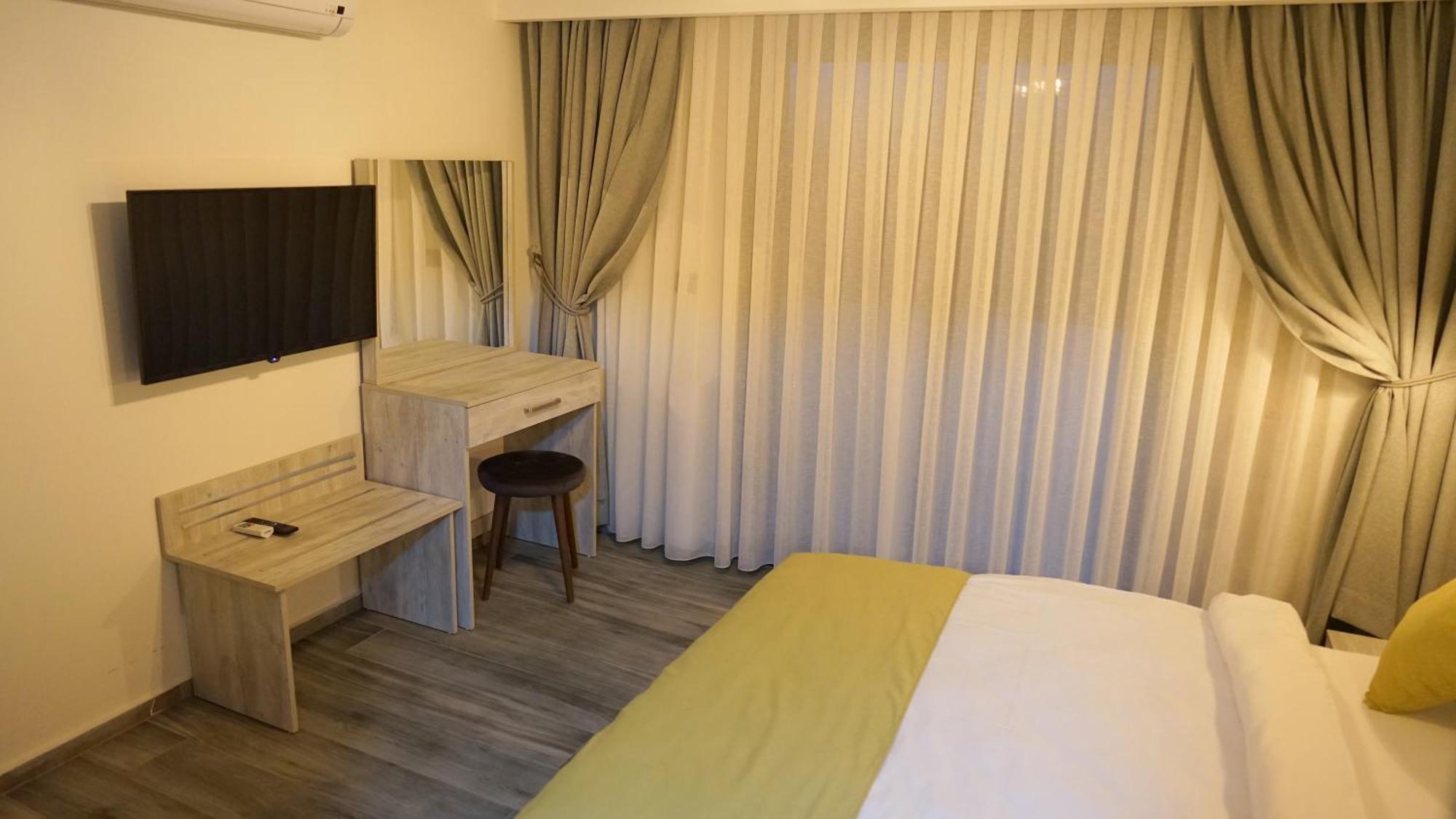 Talles Comfort Boutique Hotel - Alacati - Adult Only Екстер'єр фото