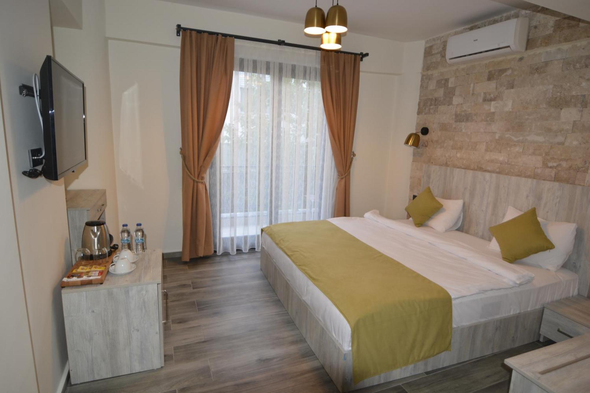 Talles Comfort Boutique Hotel - Alacati - Adult Only Екстер'єр фото